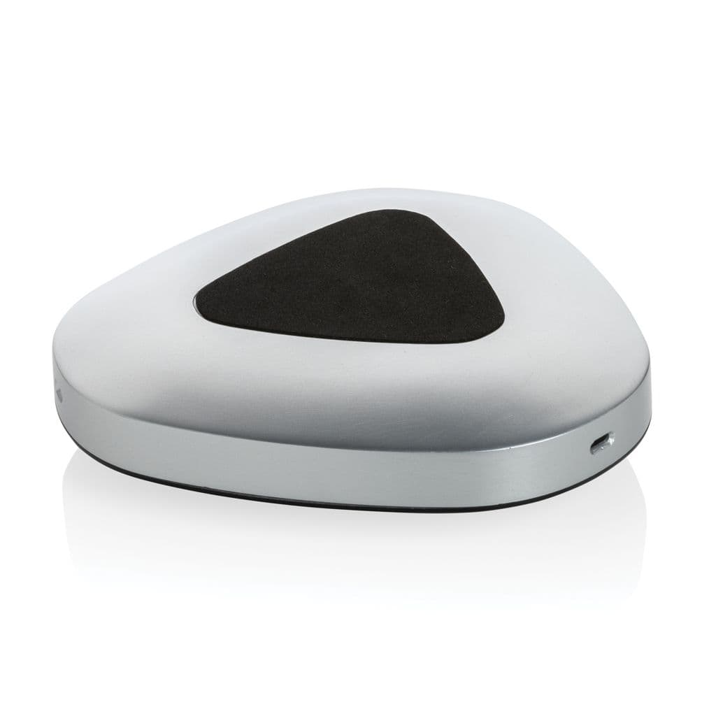 Conference call speaker thumbnail 4